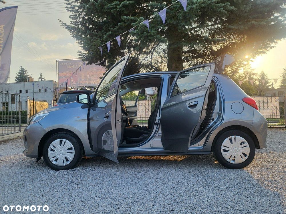 Mitsubishi Space Star - 27