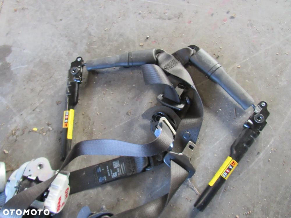 opel astra k 5 komplet pasy bezpieczeństwa - 3