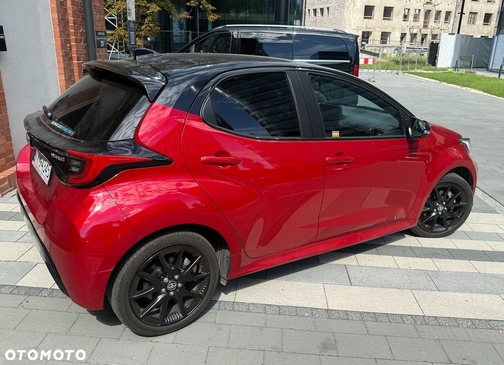 Toyota Yaris Hybrid 1.5 Executive - 4