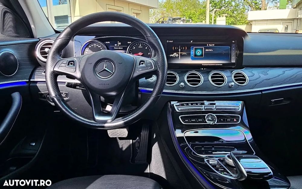 Mercedes-Benz E 220 d Aut. - 9