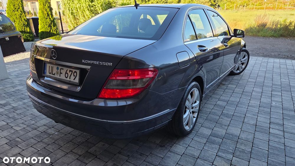 Mercedes-Benz Klasa C - 17
