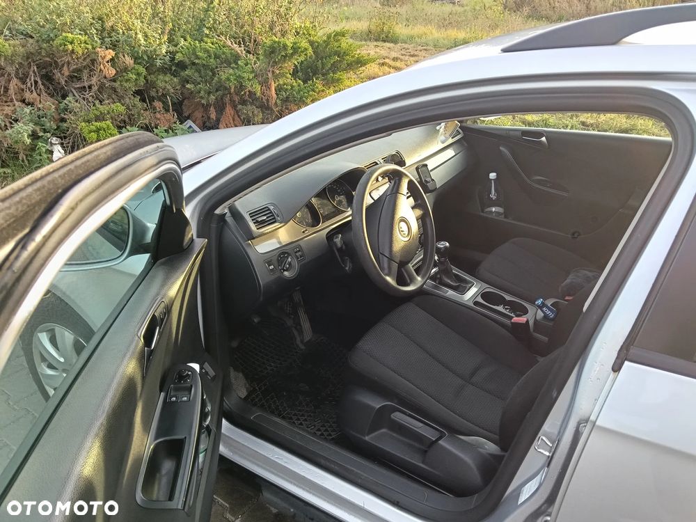 Volkswagen Passat - 7