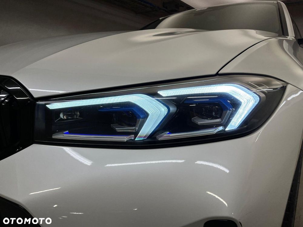 BMW Seria 3 320d xDrive mHEV M Sport sport - 14