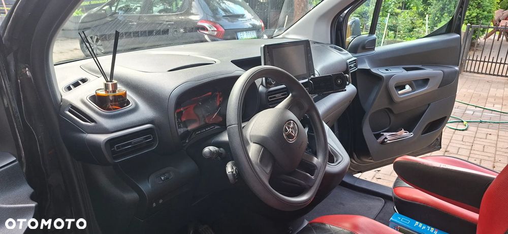 Toyota Proace City Verso 1.5 D-4D Business - 12