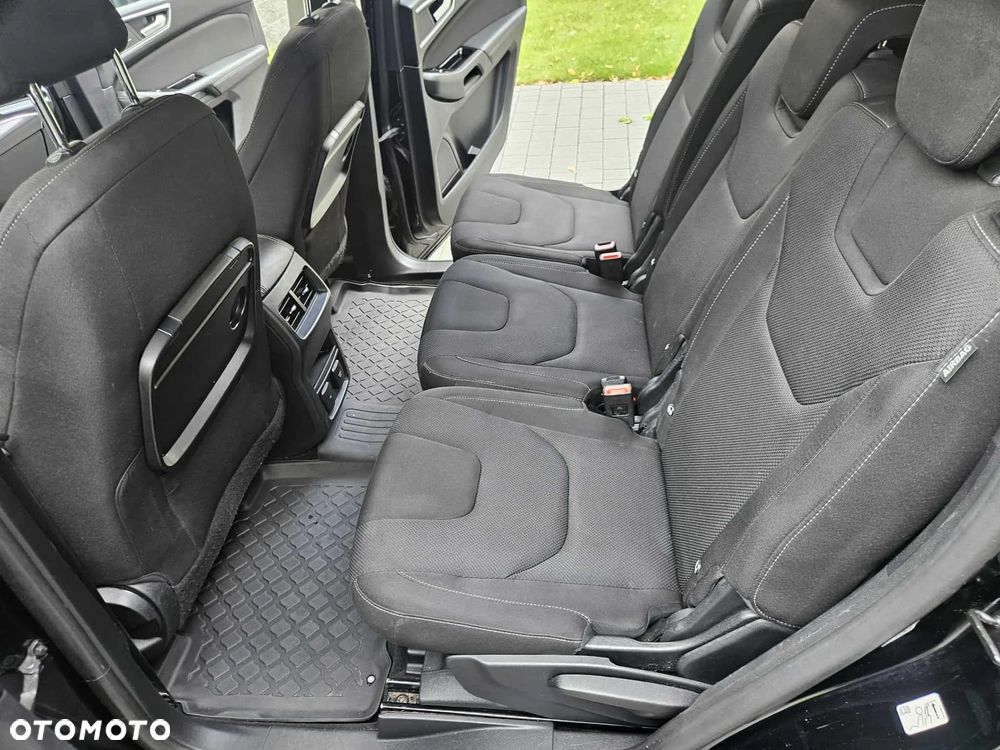 Ford S-Max 2.0 TDCi Titanium PowerShift - 9