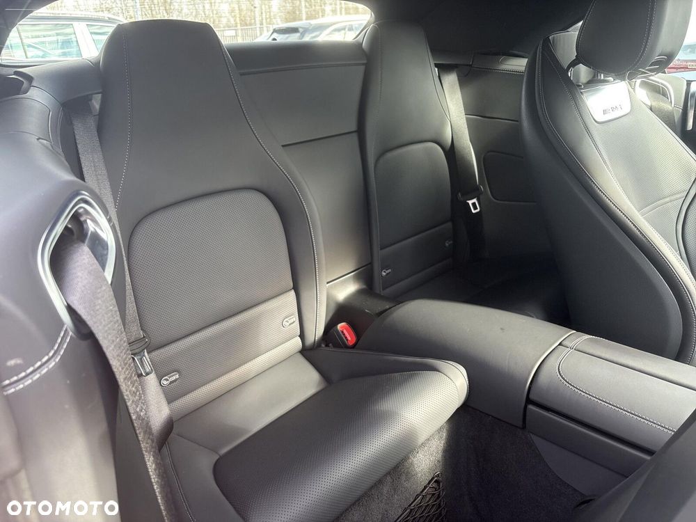 Mercedes-Benz SL - 21