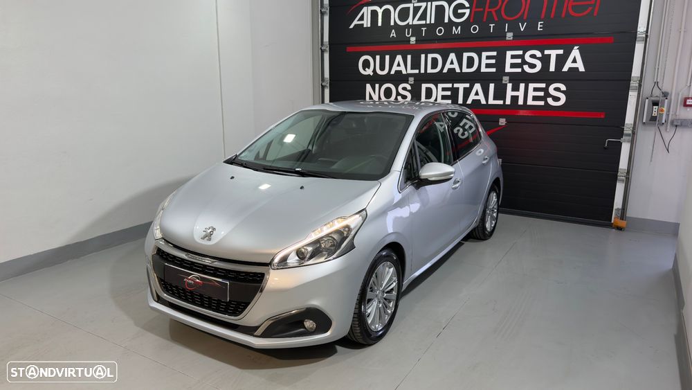 Peugeot 208 1.2 PureTech Allure - 4