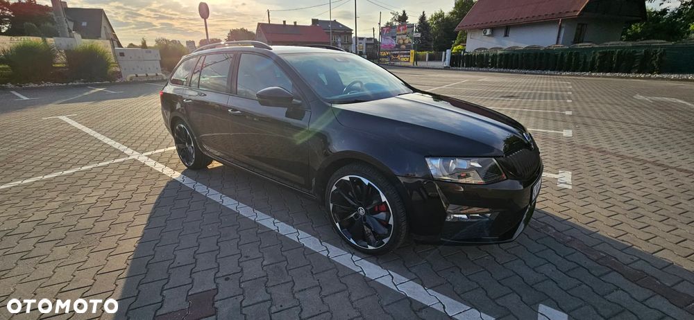 Skoda Octavia 2.0 TDI DSG RS - 5