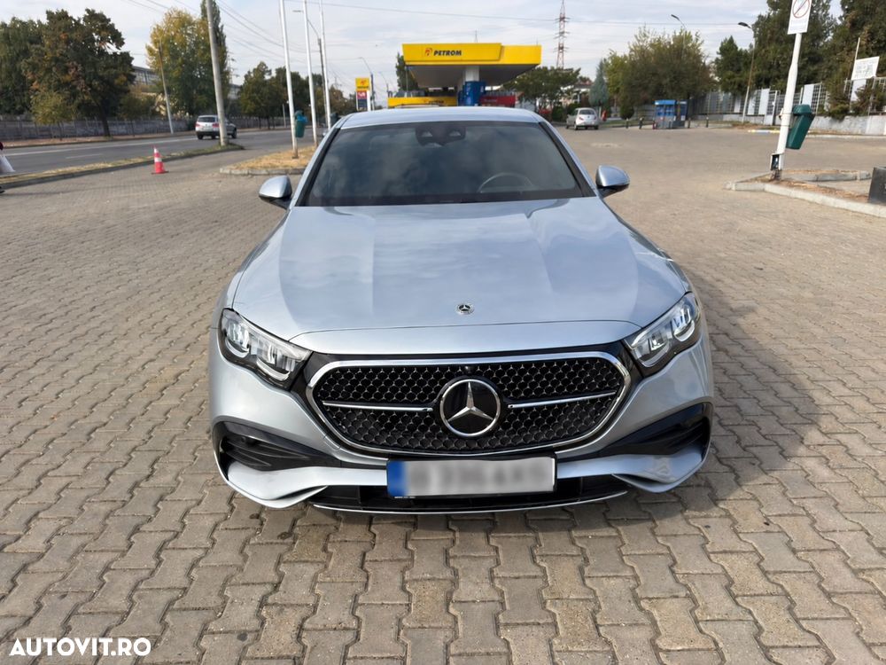 Mercedes-Benz E-Class 2024 photo 2