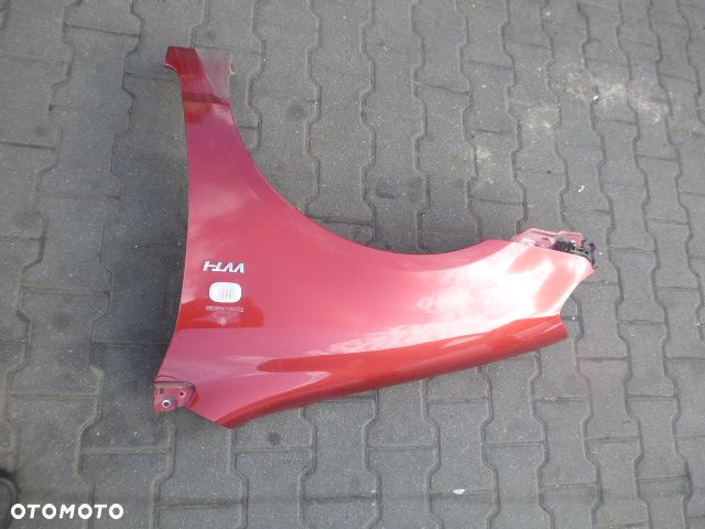 BŁOTNIK LEWY PRZÓD LEWY PRZEDNI TOYOTA COROLLA E12 01-04 KOMBI KOLOR 3N8 - 8