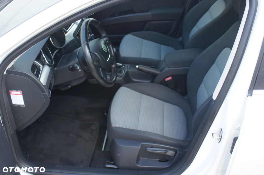 Skoda Superb 1.6 TDI Green tec Active - 20
