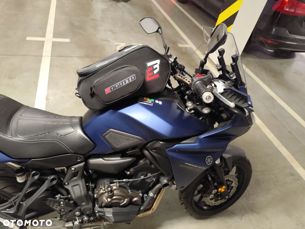 Yamaha MT - 2