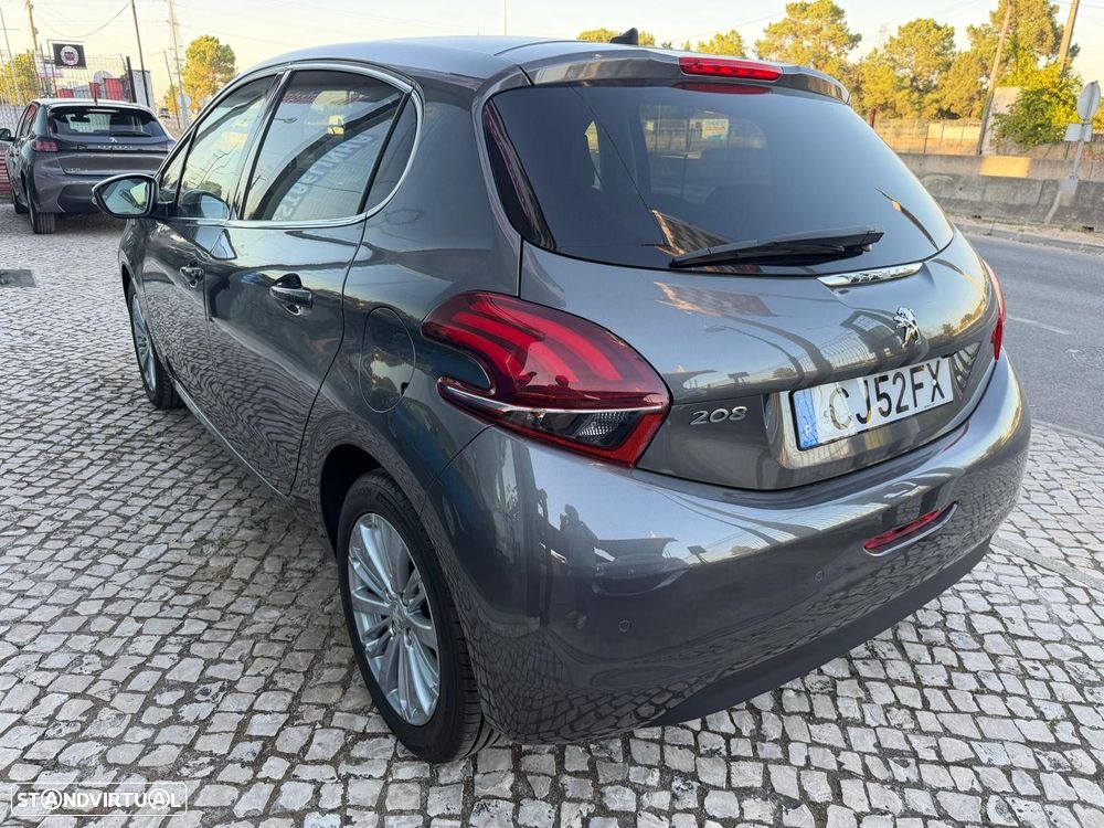 Peugeot 208 1.2 PureTech Style EAT6 - 3