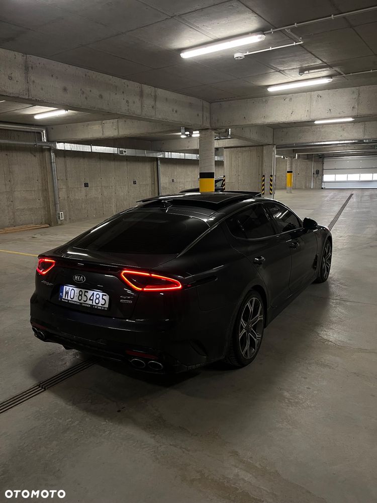 Kia Stinger 3.3 T-GDI V6 GT AWD - 4