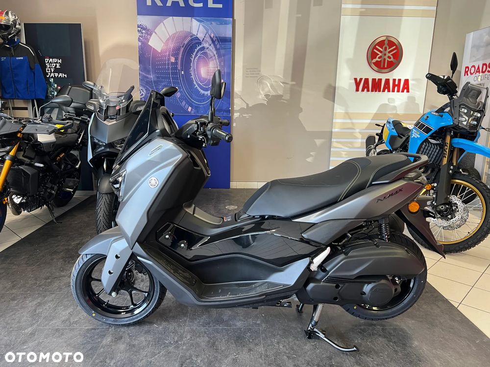 Yamaha NMAX - 9