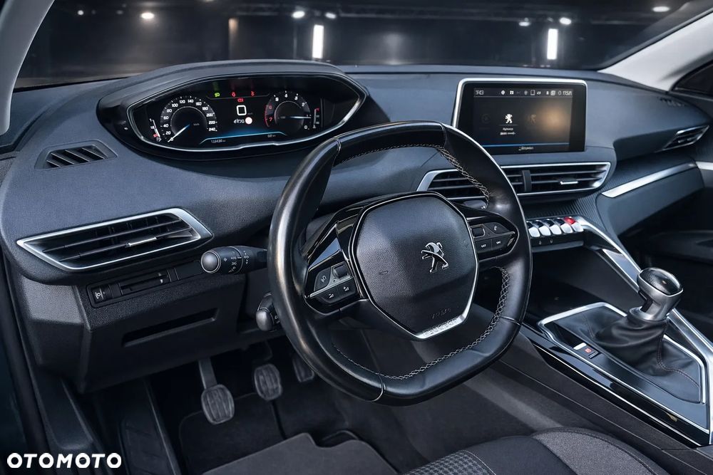 Peugeot 5008 PureTech 130 Active - 14