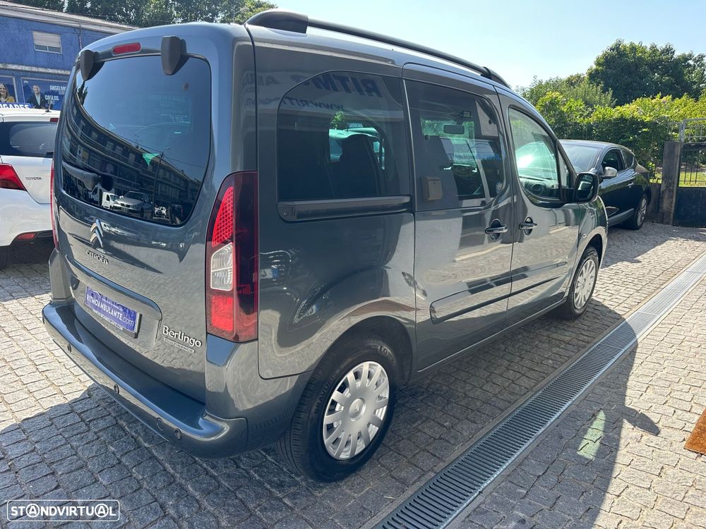 Citroën Berlingo 1.6 BlueHDi Feel 7L — fotografia 4