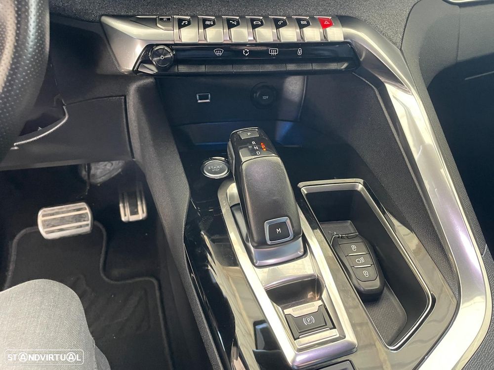 Peugeot 5008 1.6 BlueHDi GT Line EAT6 - 14