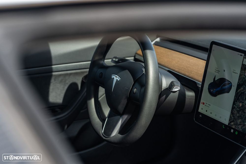 Tesla Model 3 Standard Range Plus RWD - 18