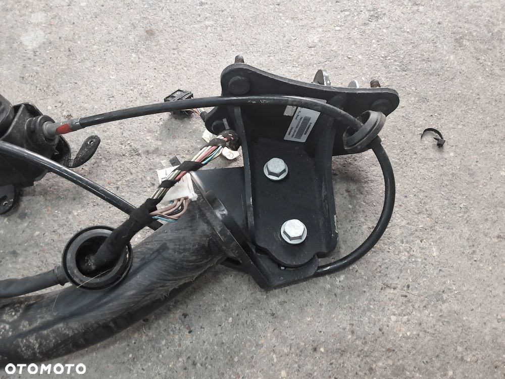 MERCEDES B-KLASA W246 HAK HOLOWNICZY W ORGINALE CHOWANY JAK NA FOTO A2463100404 - 13