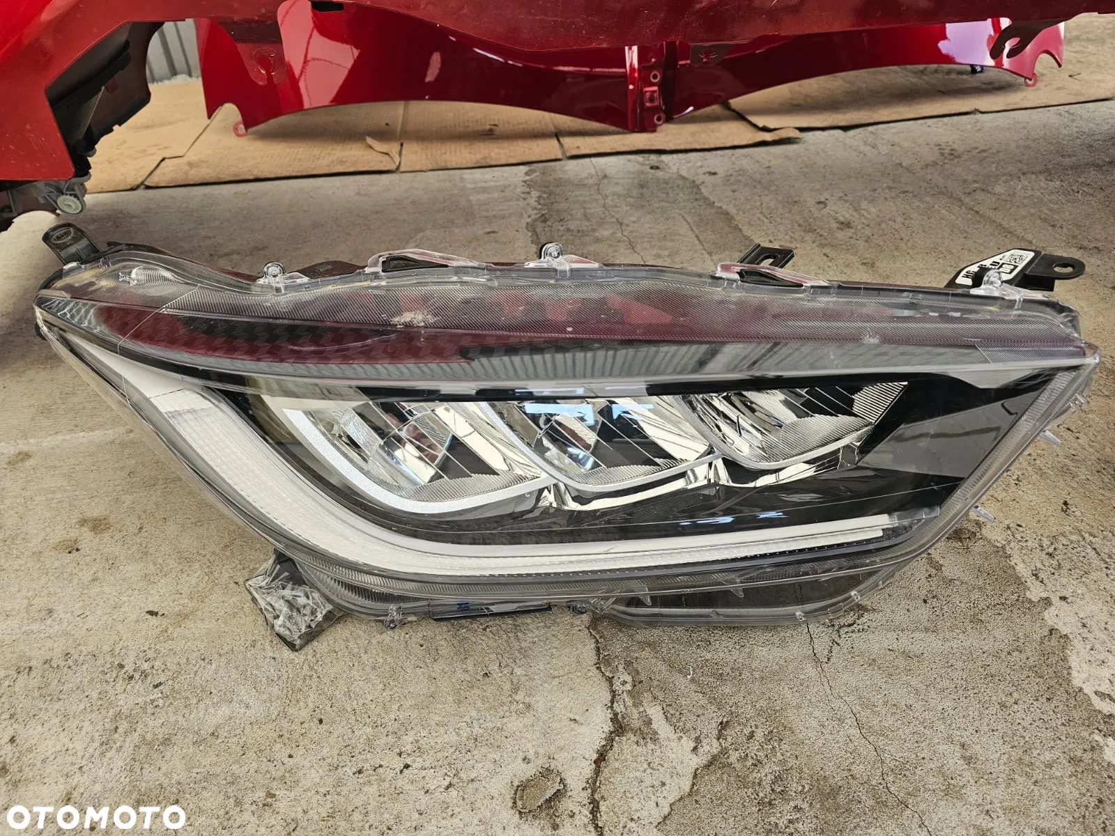 KOMPLETNY PRZÓD TOYOTA YARIS IV HYBRYDA - 6