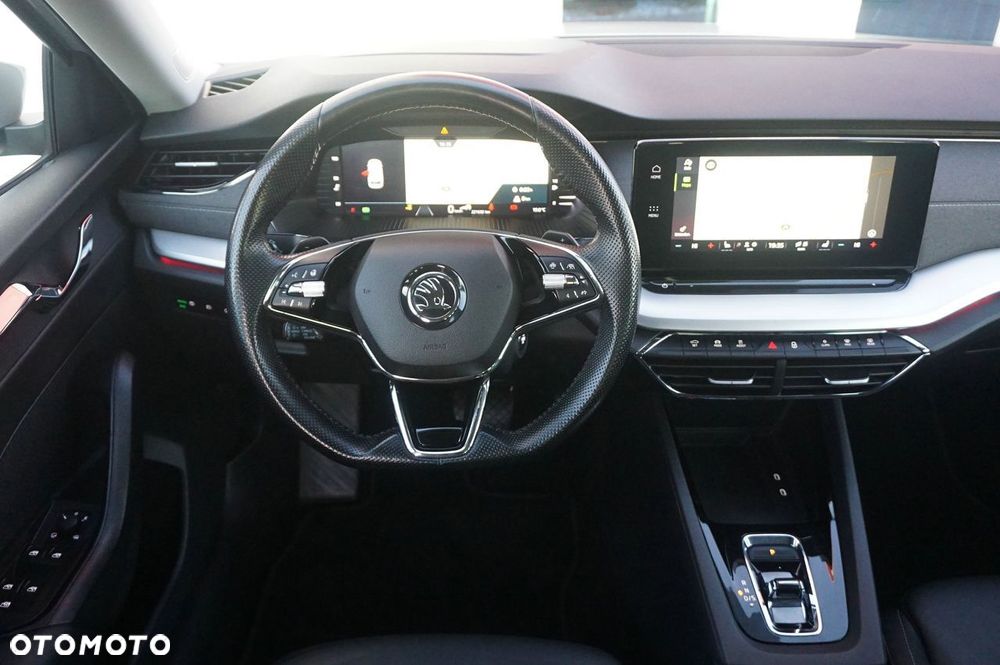 Skoda Octavia 2.0 TDI DSG Exclusive Plus - 11