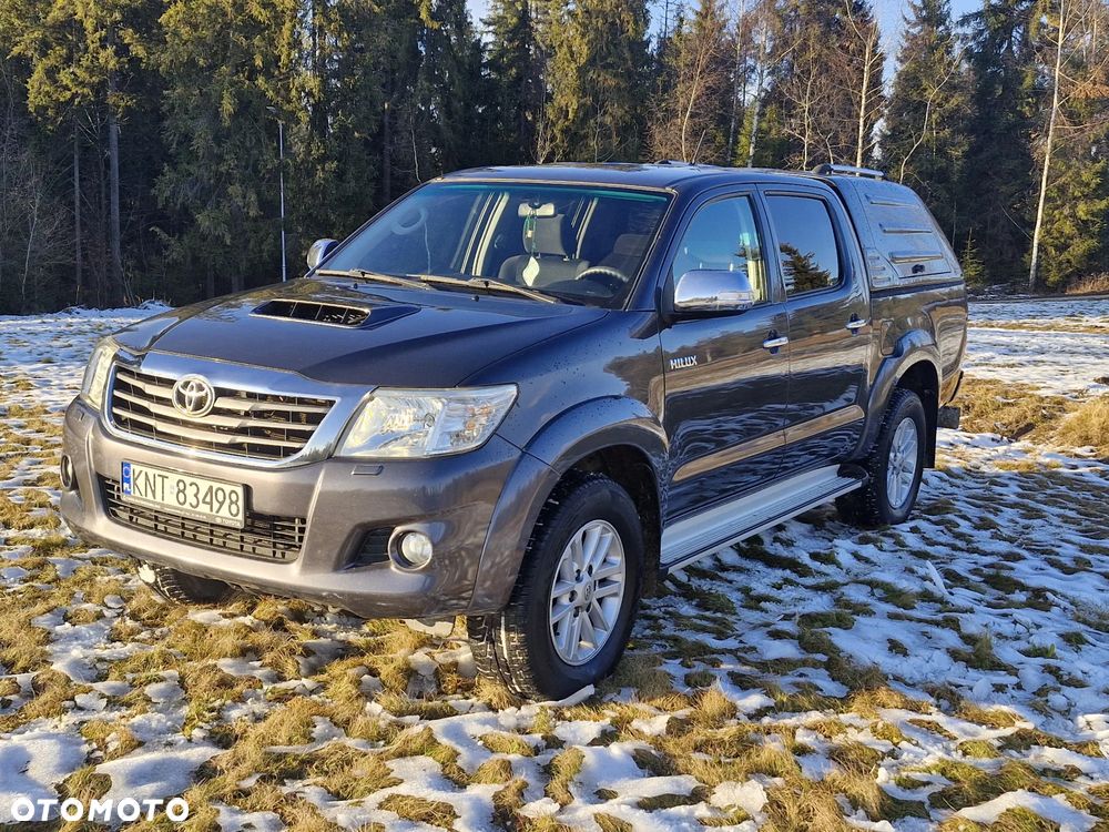 Toyota Hilux 3.0 D-4D Invincible - 1