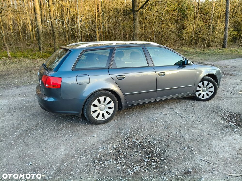 Audi A4 Avant 1.6 - 8