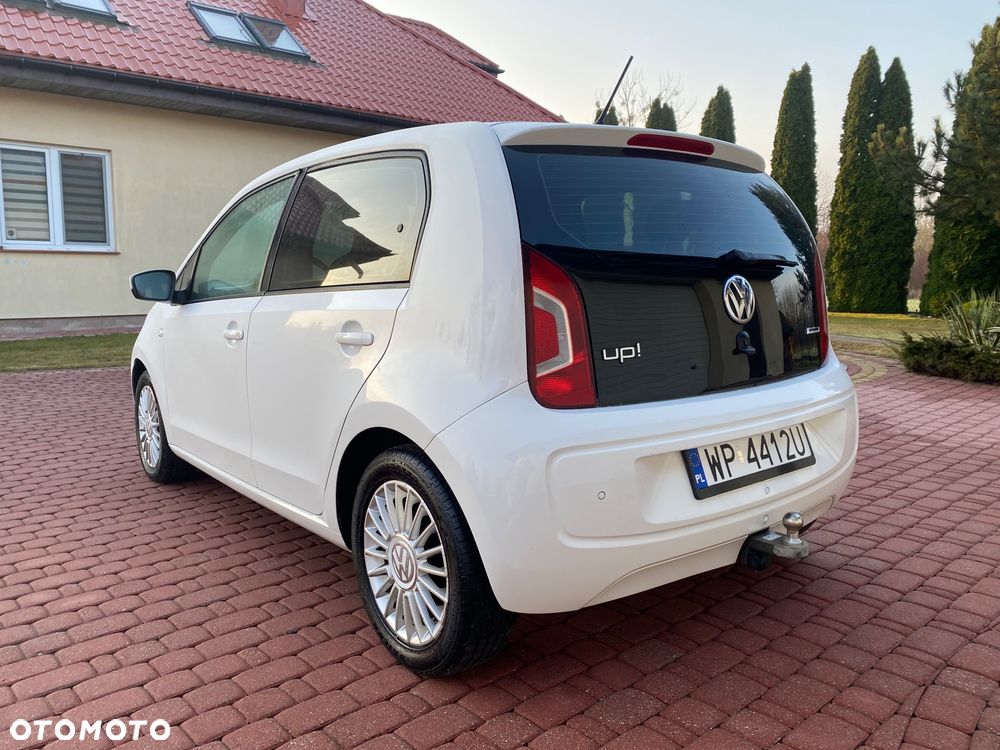 Volkswagen up! (BlueMotion Technology) sound - 9