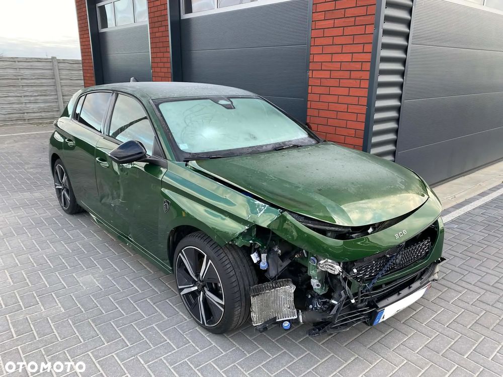 Peugeot 308 BlueHDi 130 EAT8 GT - 34