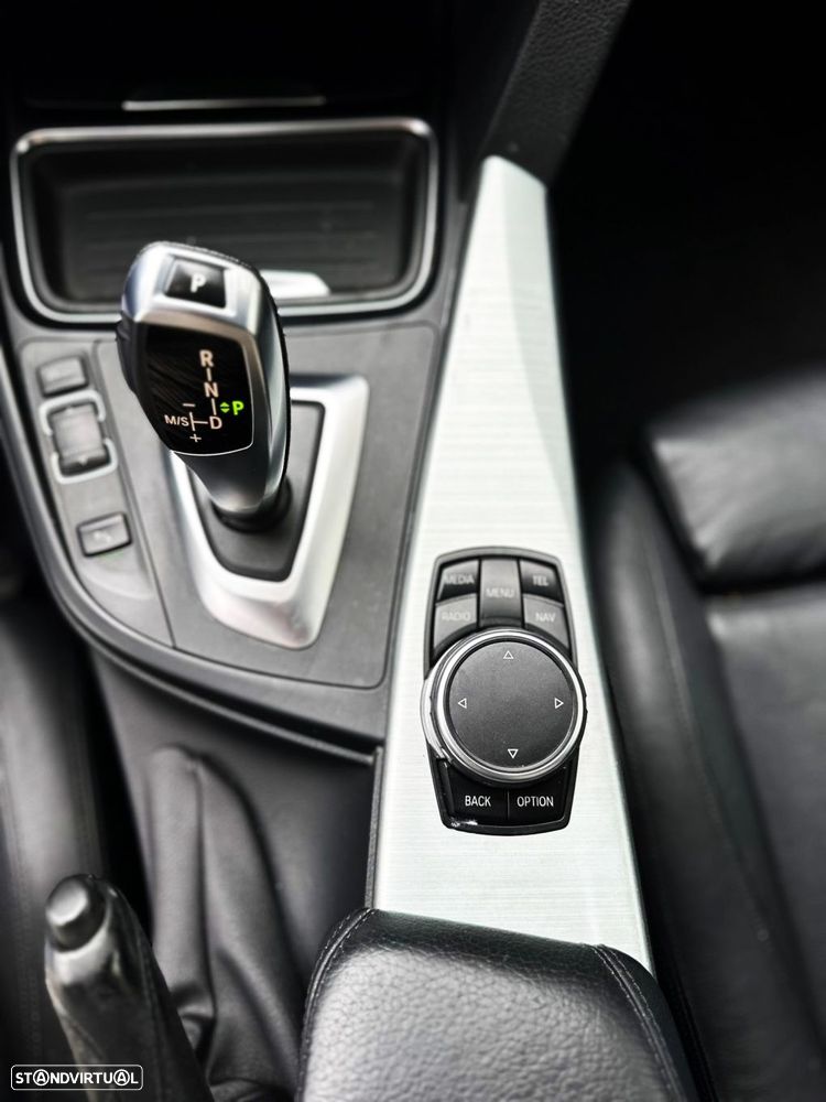 BMW 320 d Touring xDrive Sport-Aut. - 14