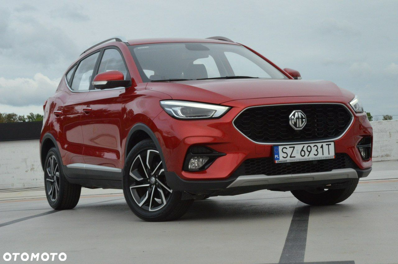 MG ZS - 3