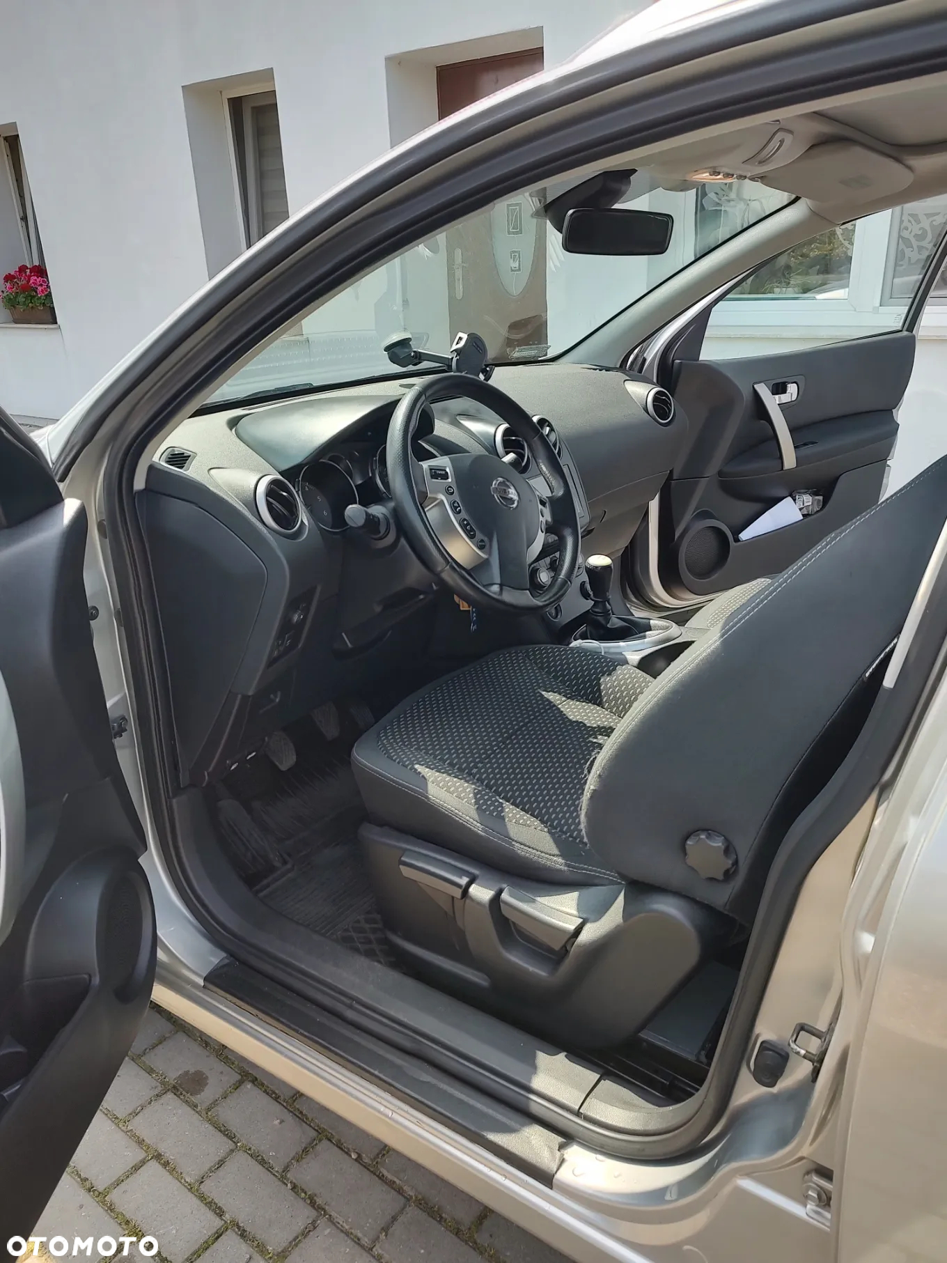 Nissan Qashqai - 4