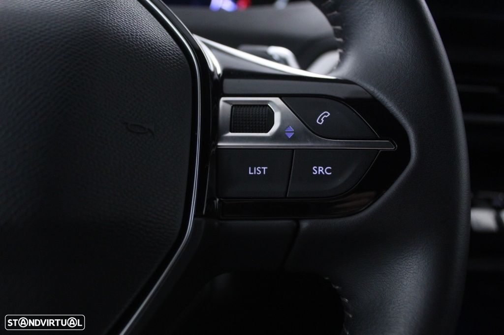 Peugeot 5008 1.2 PureTech Allure Pack EAT8 - 23