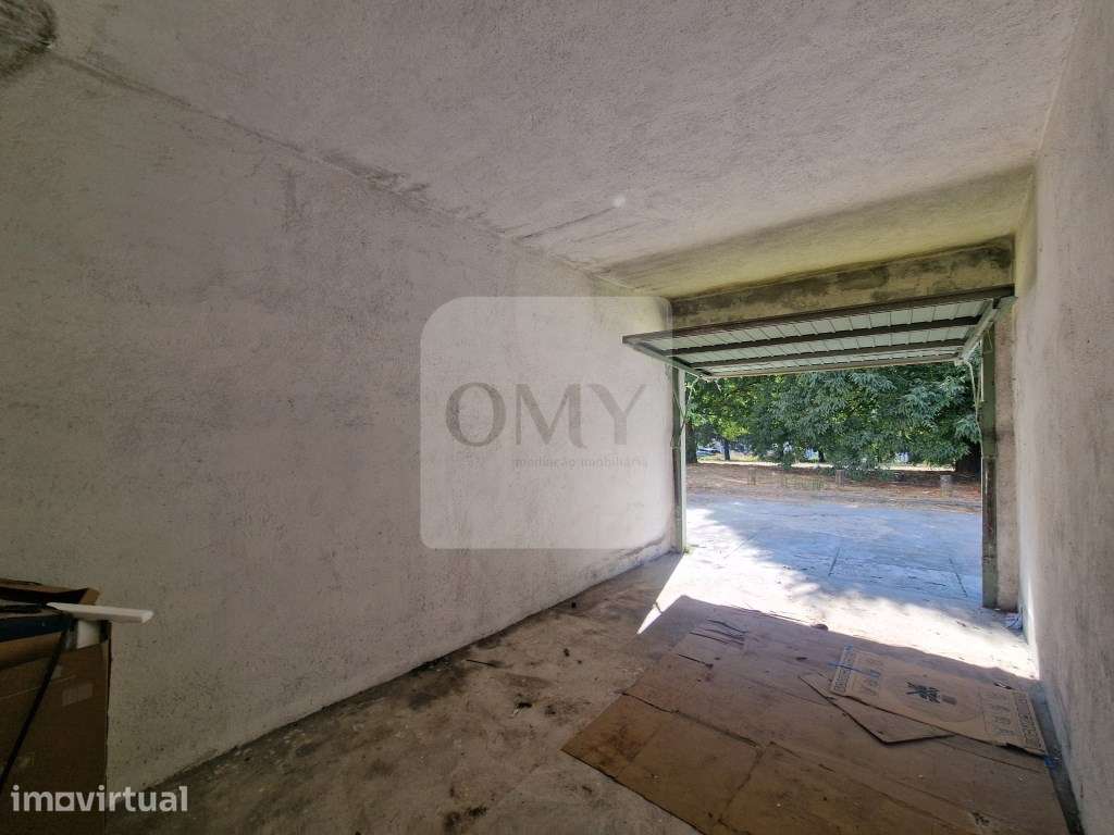Garagem Fechada na Senhora da Conceição em Vila Real - Grande imagem: 3/7