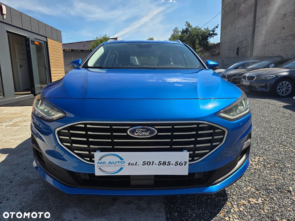 Ford Focus 1.0 EcoBoost Titanium - 4