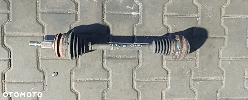 VW T5 LIFT 2.0 Tdi PÓŁOŚ LEWA - 1