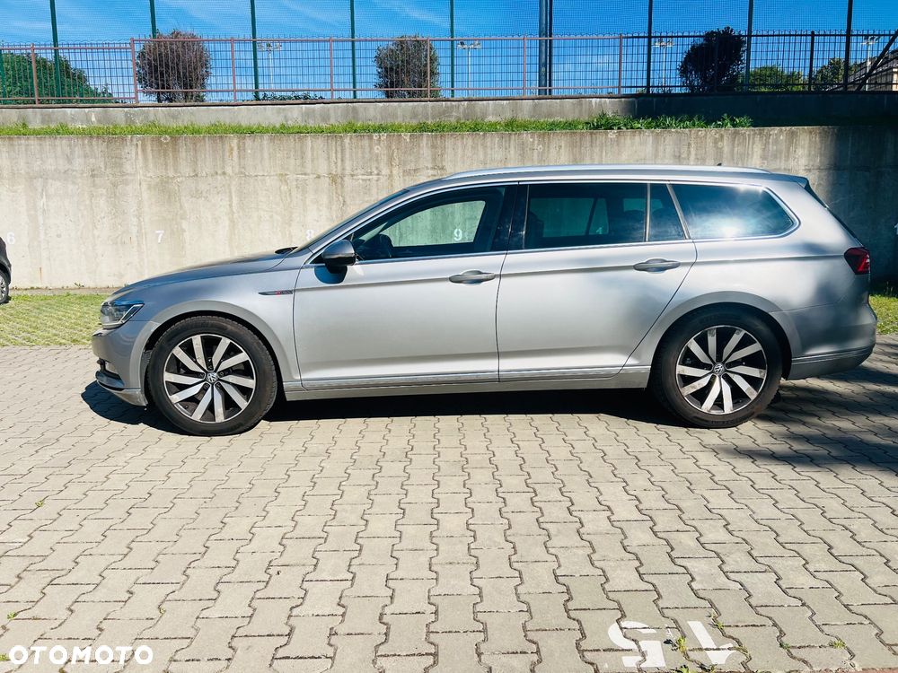 Volkswagen Passat 2.0 TDI SCR 4Motion DDG Highline - 3