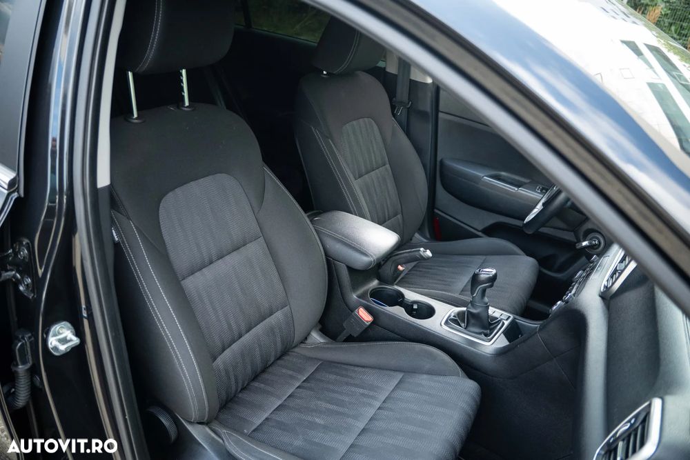 Kia Sportage 1.6 GDI 6MT 4x2 Classic - 30