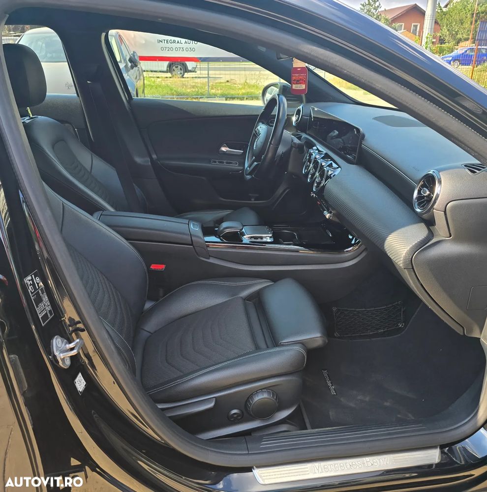 Mercedes-Benz A 200 7G-DCT Progressive - 10