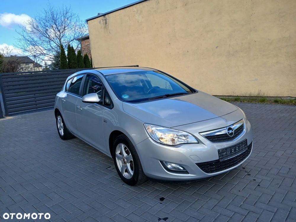 Opel Astra 1.4 ecoFLEX - 2
