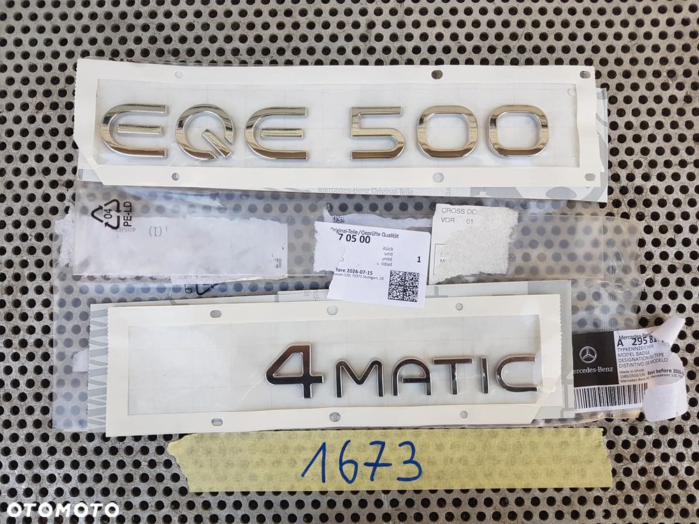 Mercedes W295 V295 EQE Emblemat Klapy Tył 4MATIC EQE500 - 1