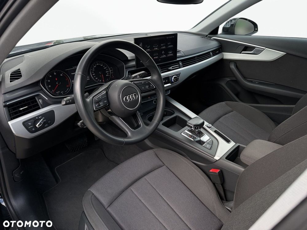 Audi A4 Limousine 35 TFSI mHEV S Line S tronic - 12