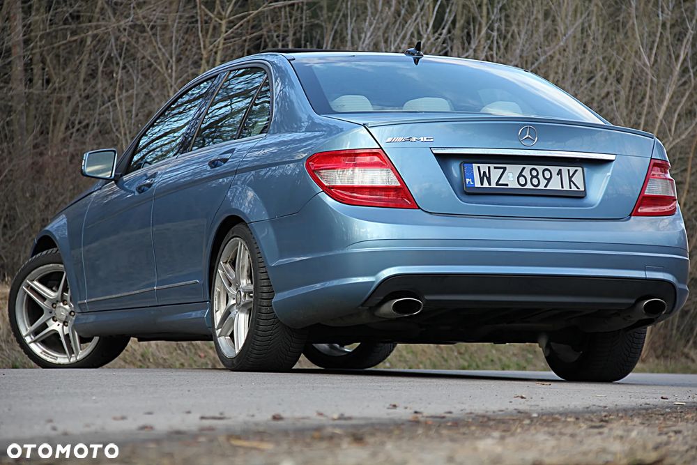 Mercedes-Benz Klasa C 300 7G-TRONIC SPORT EDITION - 20