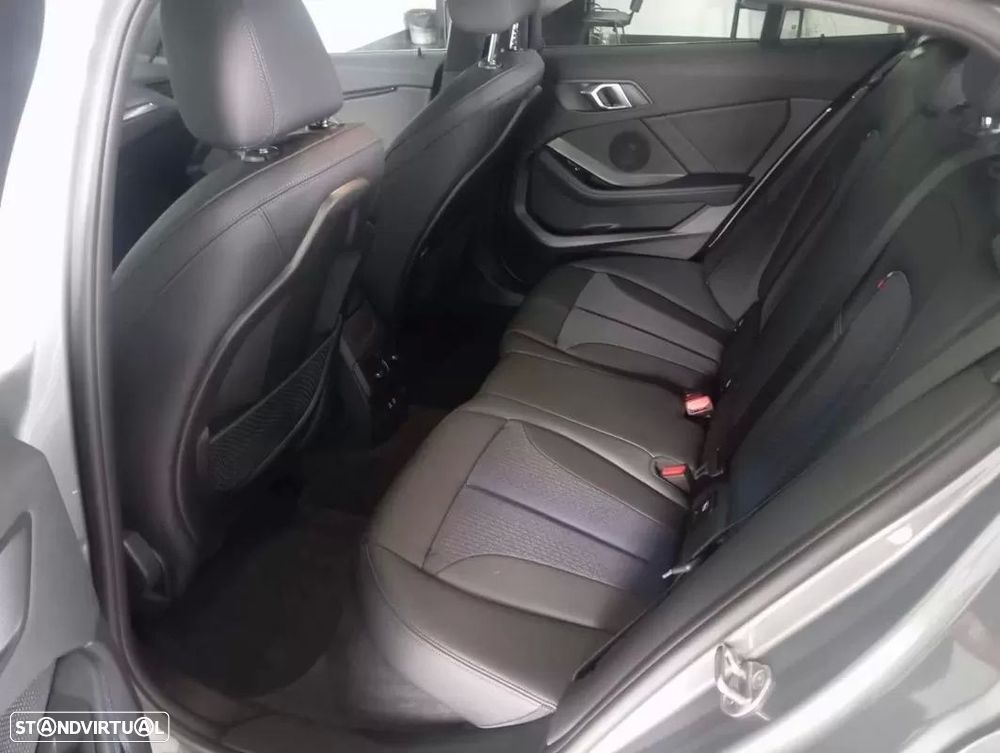 BMW 116 d Pack Desportivo M Auto - 21