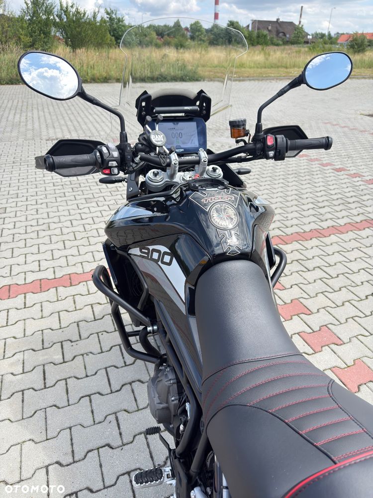 Triumph Tiger - 10