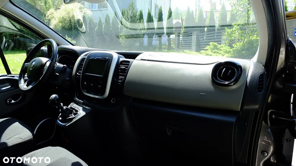 Renault Trafic - 24