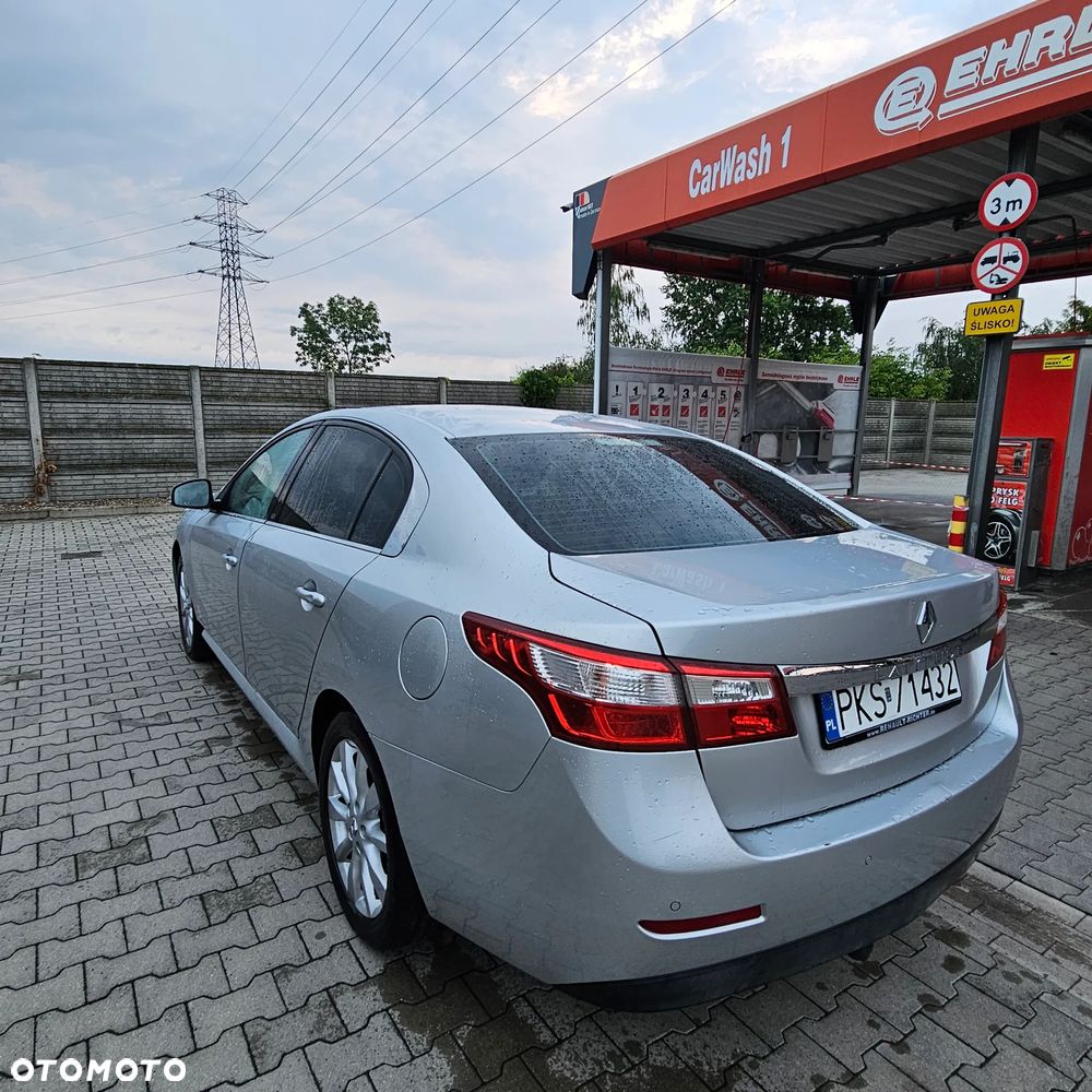 Renault Latitude - 8