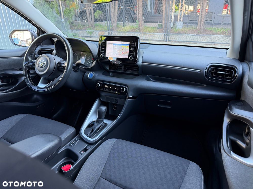 Toyota Yaris Hybrid 1.5 Premiere Edition - 16