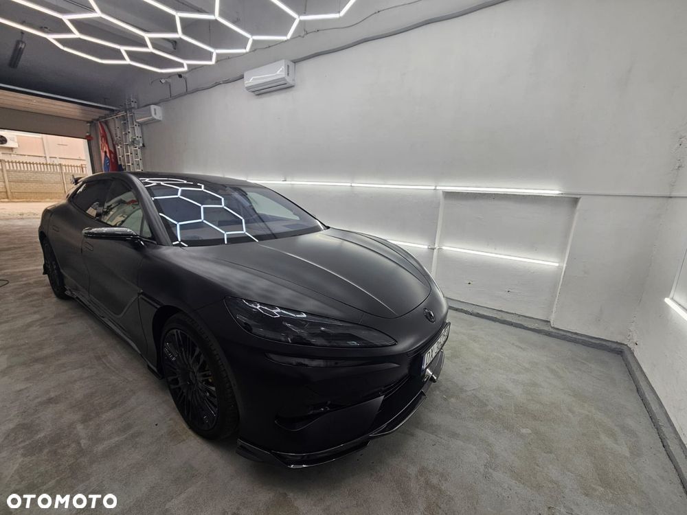 Denza Z9 GT DM - 1